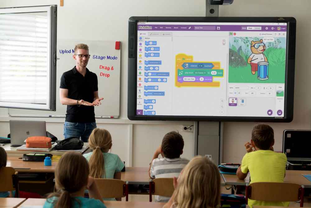 Education to enhance digital skills