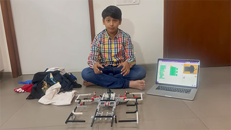 T-Shirt Folding Bot – Automate Your Surroundings